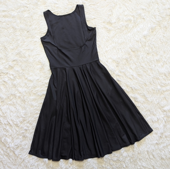 Blackmilk Show Us Ya Tops Underbust Midi Dress Size Large - Picture 7 of 16